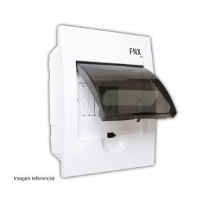 Imagen referencial de tablero embutido FNX con puerta transparente; presentación publicada de 24 módulos en dos filas